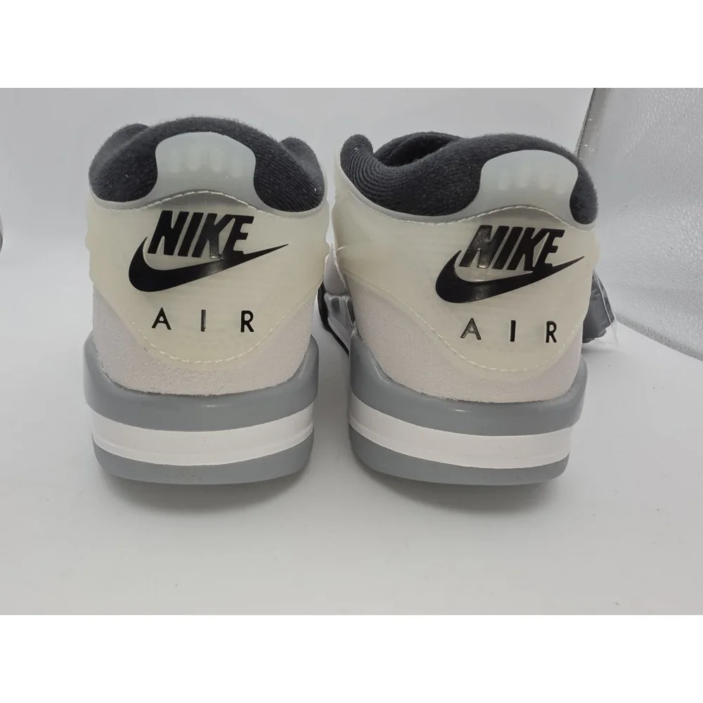 Air Jordan 4 RM GS White Infrared (Size 6Y) - Brand New with Extra Laces & Box